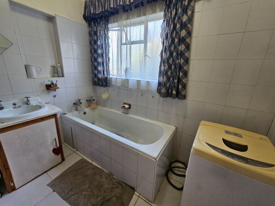 3 Bedroom Property for Sale in Morelig Free State